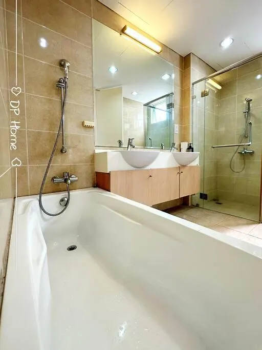 Apartment Pavilion 5 Star Spacious 3R 8Pax Klcenter Kuala Lumpur